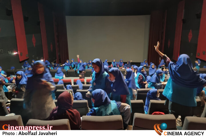 از جای خالی «پروانههای مقاومت در شهر زندگی» تا عدم استفاده مناسب از فرصت رسانهای «افتتاحیه یک جشنواره بینالمللی»!