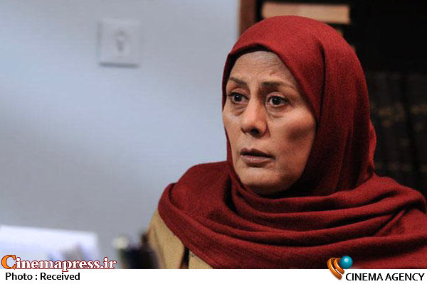 افشارپناه: مدیران به جای این گونه اظهارات تدبیری داشته باشند/ باید با باندها برخورد شود تا شرایط کار برای تمامی اهالی سینما فراهم شود مهوش افشارپناه