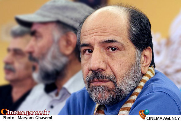 قاسم زارع: سینما و تلویزیون بضاعتی ندارد که بخواهیم نقش های متفاوتی در آن بازی کنیم قاسم زارع در نشست خبری فیلم خاک و آتش