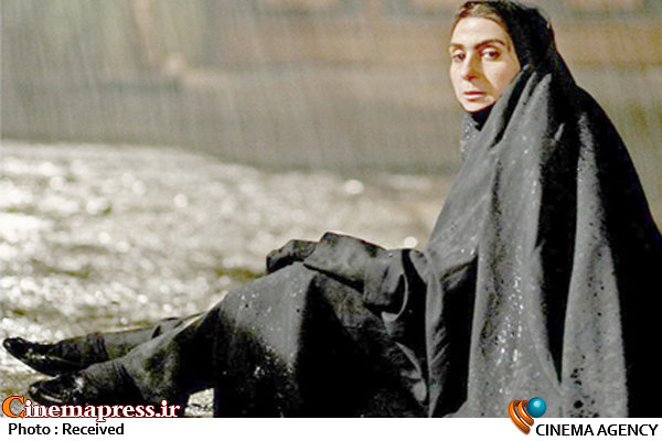 «رخ دیوانه» در نوروز امسال اکران میشود/ «هدایت فیلم» و آمادگی برای نمایش عمومی «پریناز» و «خانه دختر» فیلم سینمایی پری ناز