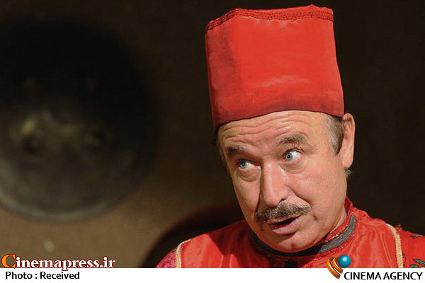 «کل عنایت» بر اساس داستان شاه عباس به نگارش درآمده است جواد انصافی