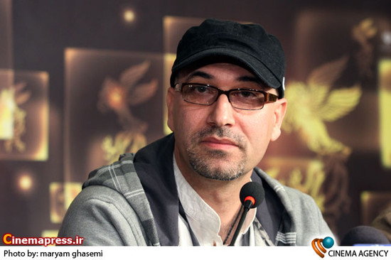 مهرداد خوشبخت کارگردان در نشست فیلم « عقاب صحرا» در جشنواره فیلم فجر