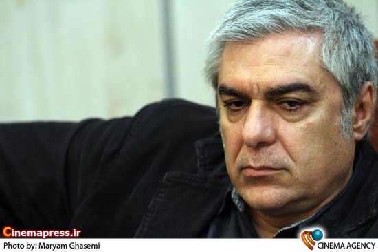 نسخه های قاچاق جمع آوری شد/تیزر فیلم در سی دی ها بود
 علی سرتیپی تهیه کننده در جلسه رئیس سازمان سینمایی با صنوف سینما