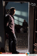 حامد بهداد در پشت صحنه فیلم سینمایی «بیتابی بیتا» به کارگردانی مهرداد فرید
