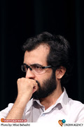 بهروز شعیبی کارگردان در نشست نقد وبررسی فیلم «دهلیز» در فرهنگسرای ارسباران