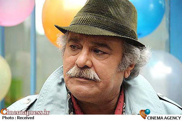 کاسبی: هنرمندانی که ماهانه دلار به خارج از کشور می فرستند باید کمک حال مردم باشند محمد کاسبی