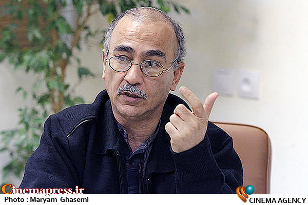 واکنش کارگردان «امپراطور جهنم» به اظهارات روحانی و جهانگیری درخصوص فرهنگ و هنر در مناظره تلویزیونی پرویز شیخ طادی