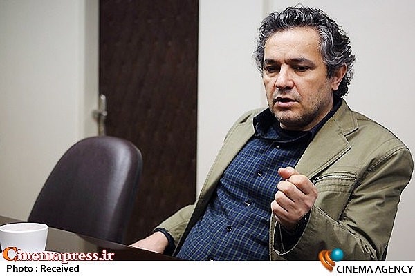 مستند «آن دو ساعت» در مرحله تدوین و صداگذاری است/ پخش ناگفته های روز ورود امام خمینی به میهن در دهه فجر  مهرداد غفارزاده*