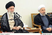 مقام معظم رهبری- روحانی
