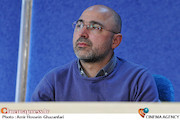 عباس غفاری در نشست خبری سی و سومین جشنواره بین‌المللی تئاتر فجر 