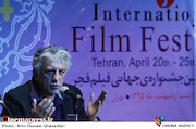 رضا کیانیان در نشست رسانه‌ای سی‌و‌چهارمین جشنواره جهانی فیلم فجر
