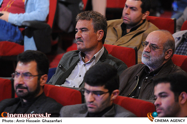 اگر در یک سریال دفاع مقدسی بازی میکنم به این نیت است که دِین خودم را به شهدا و ر زمندگان ادا کنم جمال شورجه و جعفر دهقان در مراسم بزرگداشت مرحوم فرج الله سلحشور