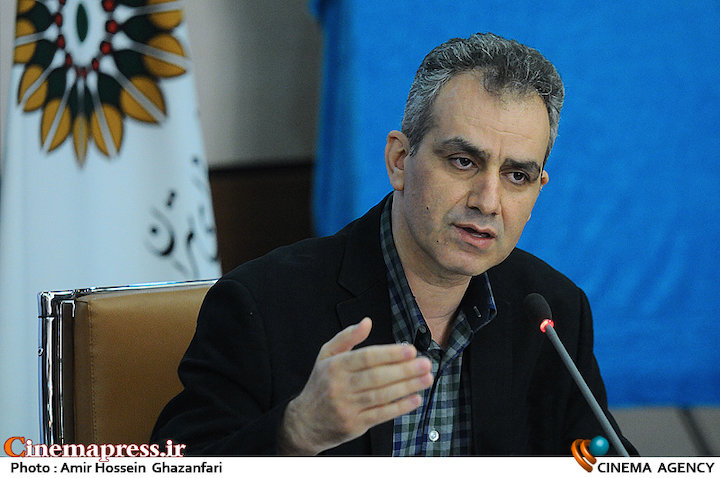 شهرام کرمی در نشست خبری پنجمین جشنواره تئاتر شهر 
