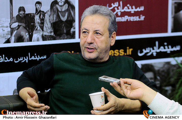 «دولت» در این شرایط «مردم» را آنطور که باید نمیبیند/ تنها مانع در ساخت اثر «استراتژیک» مسئله مالی است/ «دولت» بیشتر روی جریانی که در هجوم فرهنگی مطرح و موثر است حساب میکند «دولت» در این شرایط «مردم» را آنطور که باید نمیبیند/ تنها مانع در ساخت اثر «استراتژیک» مسئله مالی است/ «دولت» بیشتر روی جریانی که در هجوم فرهنگی مطرح و موثر است حساب میکند