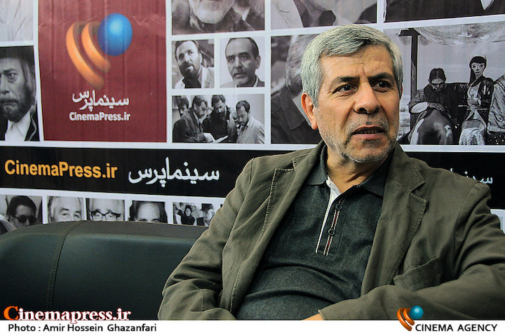 منبتی: دولتمردان باید بدانند جمهوری خواه و دمکرات هیچ کدام در پی منافع ایران و ایرانی نیستند/ برخی سلبریتی ها مزدور بی جیره و مواجب دشمنان انقلاب اسلامی هستند محمدهادی منبتی در بیست و دومین نمایشگاه مطبوعات