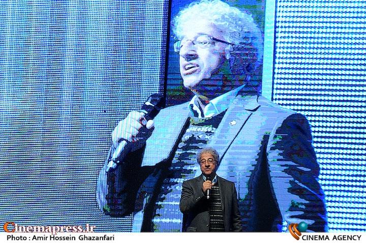 داوری «بگو بخند» به «علیرضا خمسه» رسید علیرضا خمسه در افتتاحیه چهارمین جشنواره بینالمللی فیلم یاس