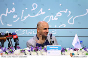 مسعود نجفی در نشست خبری سی و پنجمین جشنواره فیلم فجر