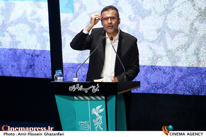 حجت اله ایوبی در افتتاحیه سی و پنجمین جشنواره فیلم فجر