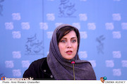 مهتاب کرامتی در تجلیل از درگذشتگان رسانه و نقد در سی و پنجمین جشنواره فیلم فجر