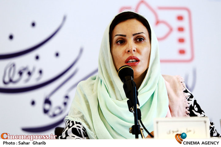 بخش قابل توجهی از ضعف تعامل ما با سینمای جهان، ناشی از دشواریهای حضور فیزیکی فیلمسازان در رویدادهای بینالمللی است بخش قابل توجهی از ضعف تعامل ما با سینمای جهان، ناشی از دشواریهای حضور فیزیکی فیلمسازان در رویدادهای بینالمللی است