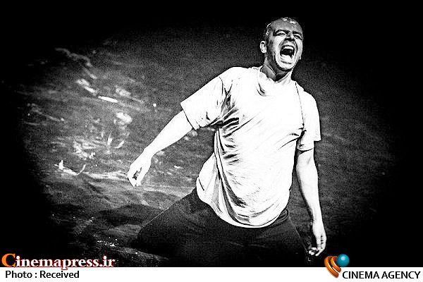 بازیگران تئاتر از پس کوچکترین هزینهها هم بر نمیآیند تئاتر