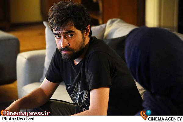 تماشاگران عاقل، هاج و واج فیلم های روانی! تماشاگران عاقل، هاج و واج فیلم های روانی!