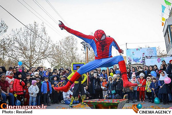 «جشنواره بینالمللی تئاتر کودک و نوجوان» آبروی «همدان» است بیست و چهارمین جشنواره بین المللی تئاتر کودک و نوجوان در همدان