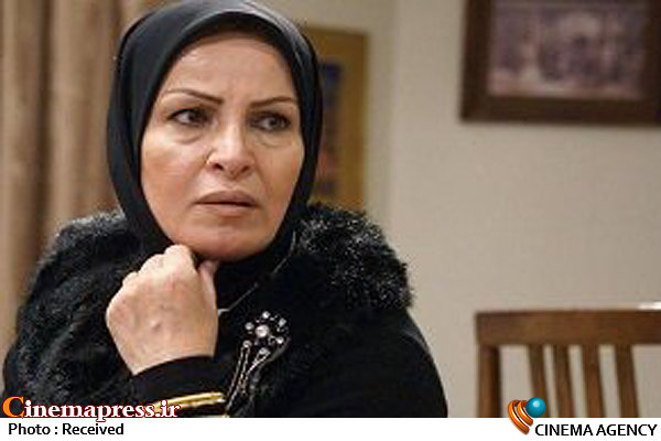 امروز سینما یعنی پول و پارتی هما خاکپاش