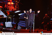 کنسرت سینا شعبانخانی در سی و سومین جشنواره موسیقی فجر