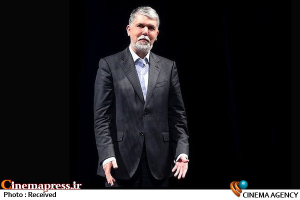 کاش دولتیها هم در قبال اشتباهات خود عذرخواهی میکردند سید عباس صالحی