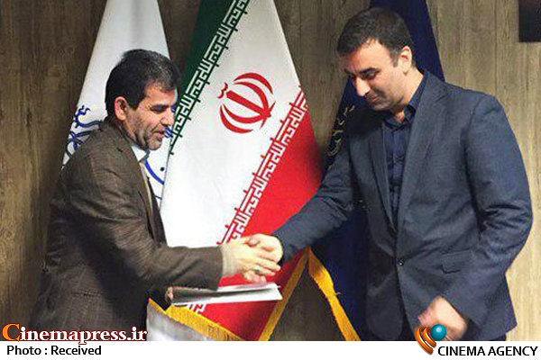 تفاهمنامه برگزاری بخش «تجلی اراده ملی» در اروند به امضاء رسید جلسه امضای تفاهمنامه بخش «تجلی اراده ملی» - ابراهیم داروغه زاده