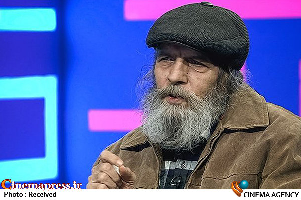 احمدجو: تصمیم گیری های لحظه ای و سلیقه ای و فقدان سیاست گذاری اصولی باعث نزول جشنواره فجر می شود/ ما در پی چه سینمایی هستیم؟ امرالله احمدجو در برنامه «جهان آرا»