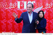 الیور استون در مراسم اختتامیه سی‌وششمین جشنواره جهانی فیلم فجر