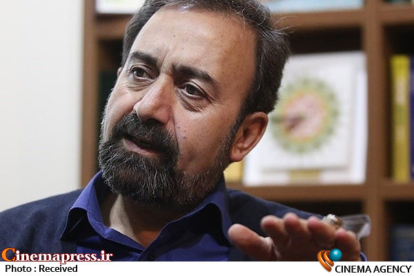 نفاق بعضی هنرمندان و سلبریتیها در زمین بازی ترامپ برملا شد حسن سلطانی