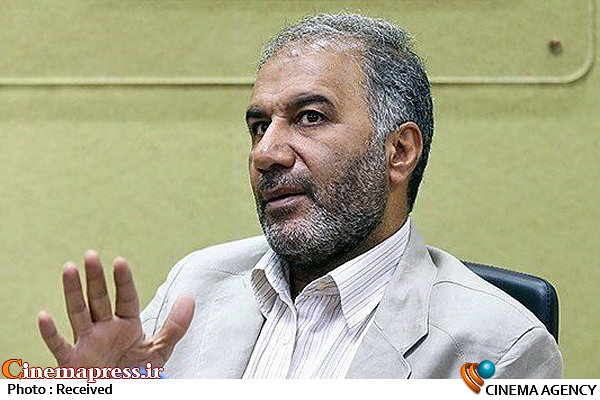 ندانم کاری آقای کارگردان را باور کنیم یا سریال رمضانی شبکه ۳ را؟ محمدمهدی عسگرپور