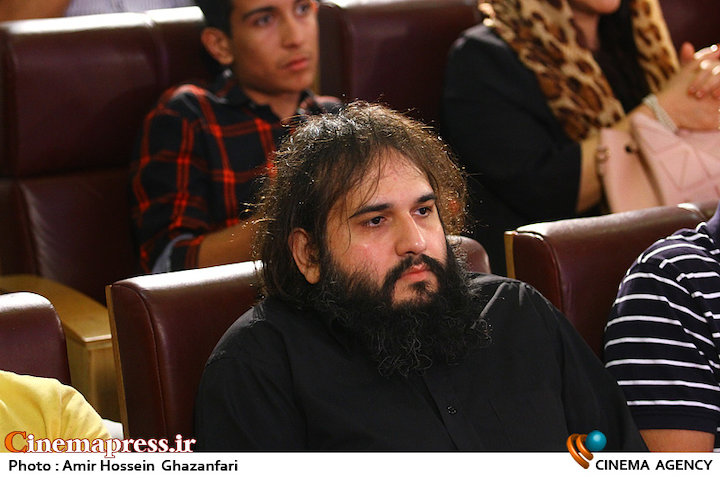 درمیشیان: به عنوان تهیه کننده «لامینور» اعلام می‌کنم آقای «محمد رضا شریفی‌نیا» هیچ سمت و مسئولیتی در این فیلم ندارند!