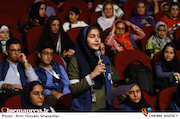 مراسم بزرگداشت فریال بهزاد در سی و یکمین جشنواره فیلم های کودکان و نوجوانان