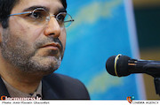 سیدمحمد حسینی در نشست نقد و بررسی فیلم سینمایی چراغ های ناتمام