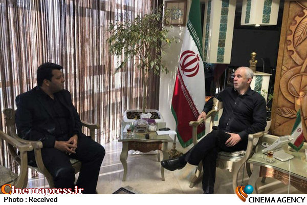 اوحدی: در خصوص جشنواره فیلم مقاومت، وظیفه همه ماست حمایت و کمک کنیم / خزاعی: این جشنواره در میزان تولید فیلمهای دفاع مقدس تاثیر مستقیم دارد محمد خزاعی و سعید اوحدی