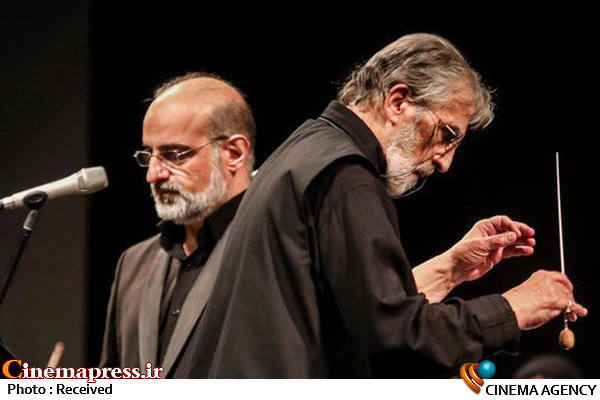 ارکستر ملی در سوگ امام حسین (ع) نواخت/ توضیحات محمد اصفهانی   محمد اصفهانی -  فریدون شهبازیان