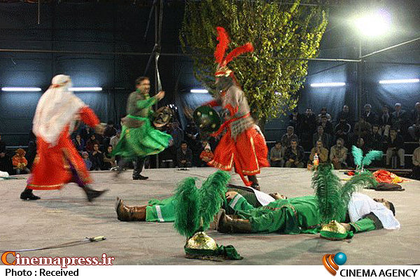 گروه تعزیه «حضرت سیدالشهدا (ع)» در برج آزادی روی صحنه میروند گروه تعزیه «حضرت سیدالشهدا (ع)» در برج آزادی روی صحنه میروند