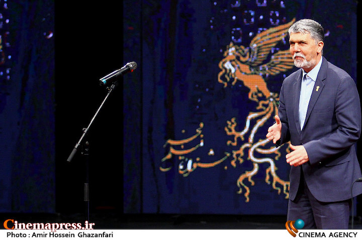 شعر همزاد با ایرانیان است عباس صالحی در افتتاحیه سیوهفتمین جشنواره فیلم فجر