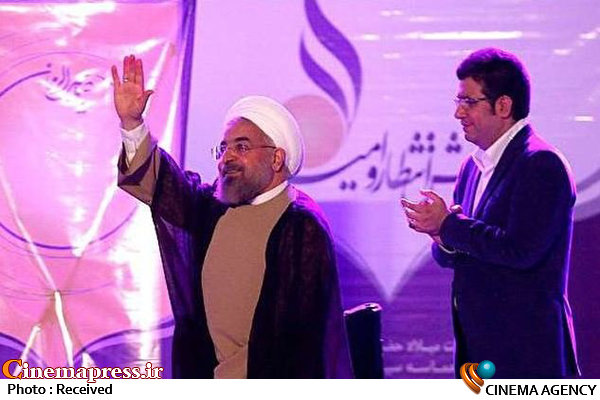 پوشش حمایتی «رضا رشیدپور» از «اوکراین» با چه مجوزی در «رسانه ملی» صورت گرفت!؟ رشیدپور - روحانی