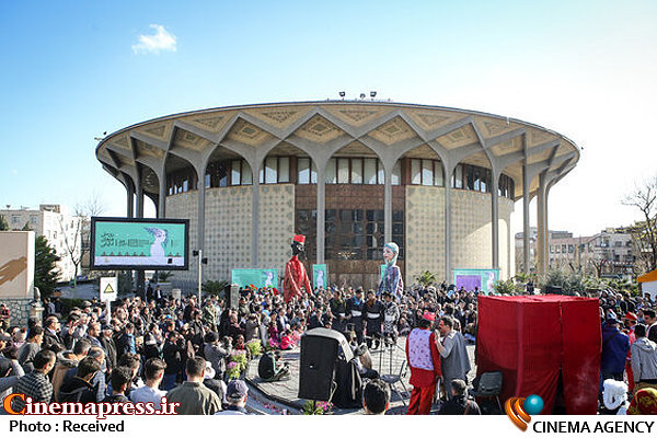 تغییر ساعت اجراهای تئاترهای خیابانی در «تئاتر شهر» نوروز نمایش-تئاتر شهر