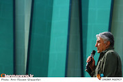 رضا کیانیان در مراسم افتتاحیه سی‌وهفتمین جشنواره جهانی فیلم فجر