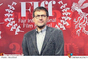 ویچخ اونلت وزیر مختار سفارت لهستان در ایران در حاشیه بازدید از سی و هفتمین جشنواره جهانی فیلم فجر