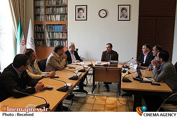 رئیس سازمان سینمایی از بنیاد سینمایی فارابی بازدید کرد بازدیدحسین انتظامی از بنیاد سینمایی فارابی