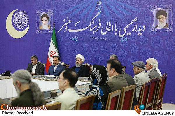برخورد با هنرمندان برای عدم حضور در افطاری رئیسجمهور! مراسم «افطاری رئیسجمهور با هنرمندان»