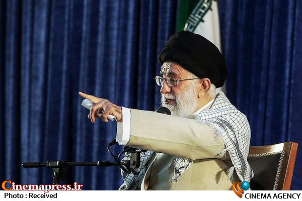 هر جا مقاومت کردیم، به پیش رفتیم، هر جا تسلیم شدیم، ضربه خوردیم امام خامنه ای-مقام معظم رهبری