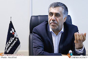نیکنام حسینی‌پور